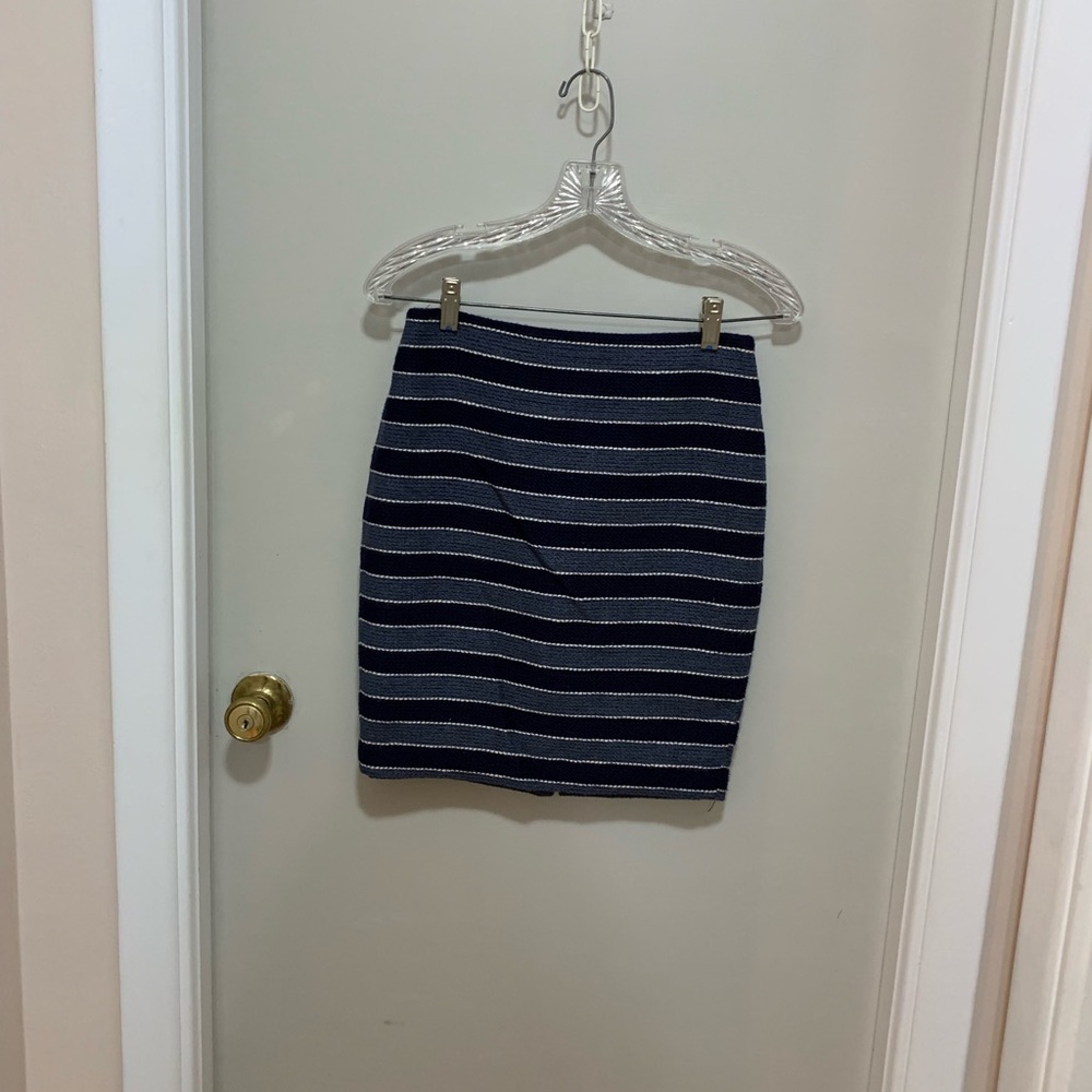 LOFT pencil skirt
